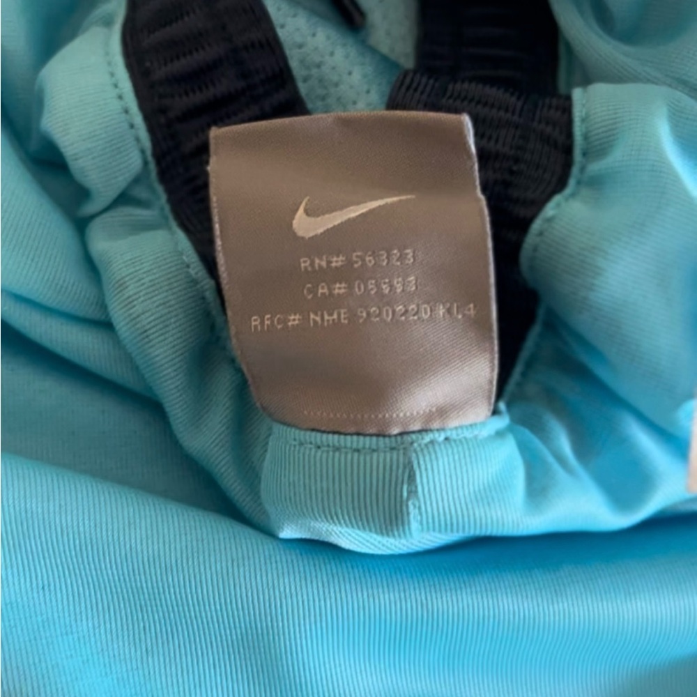 Nike Shorts - Picture 7 of 7